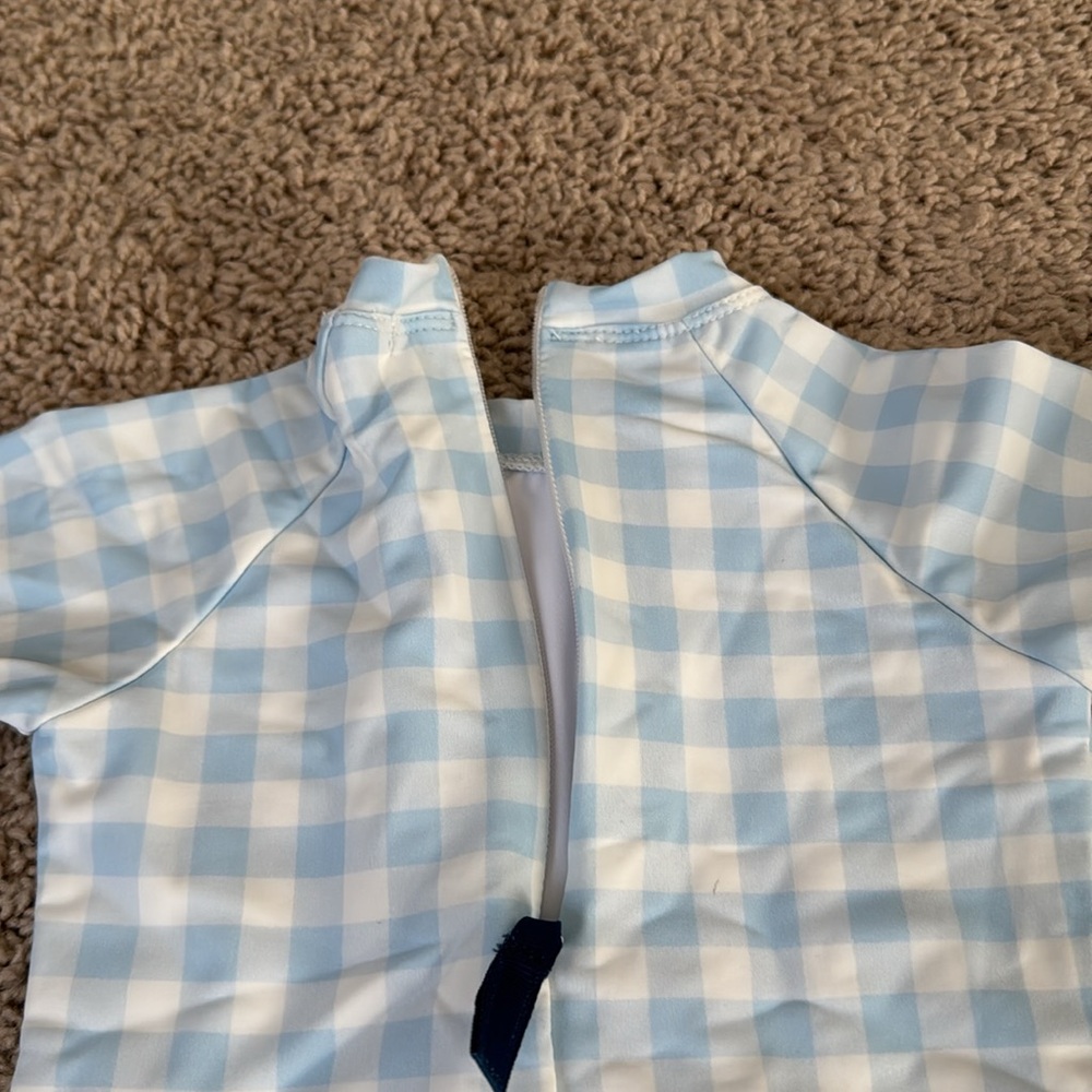 Ollie’s Day Boca Rashguard - Picture 5 of 5